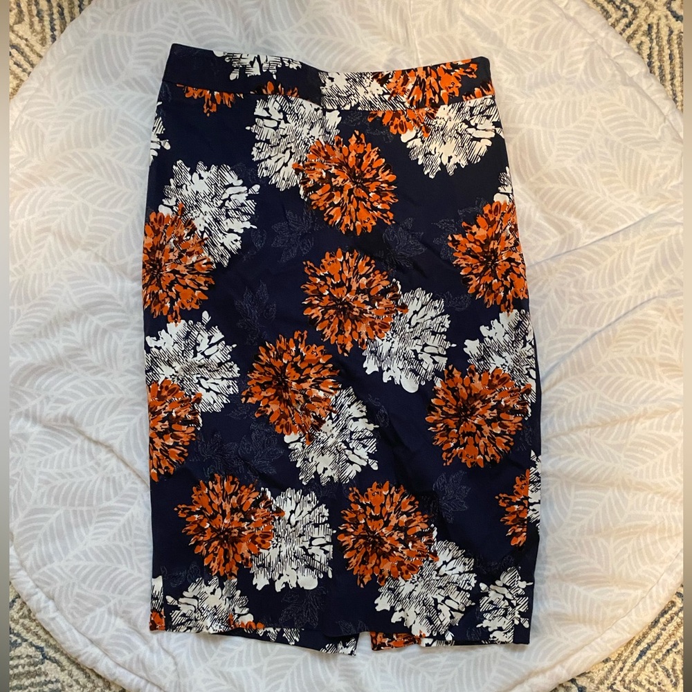 💛5/$25💛 The Limited 0 Pencil Skirt